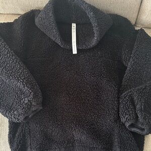 Cozy Black Sherpa Pullover
